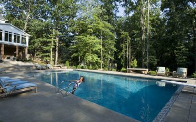 Pool landscaping tips and trends